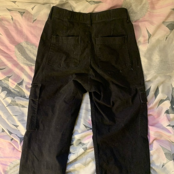 Hollister black cargo pants - Picture 2 of 3